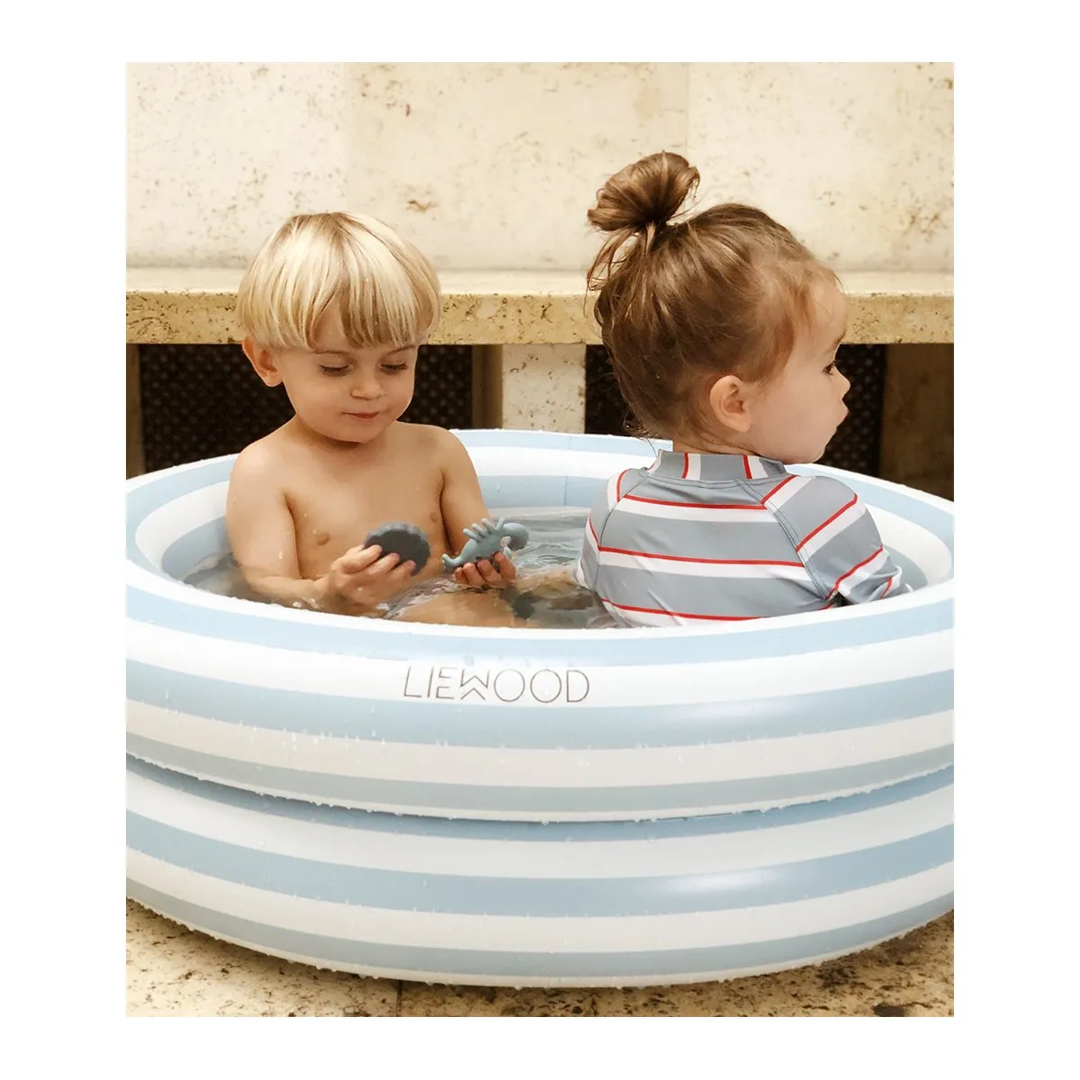 Leonore Pool - Stripe: Sea blue/creme de la creme